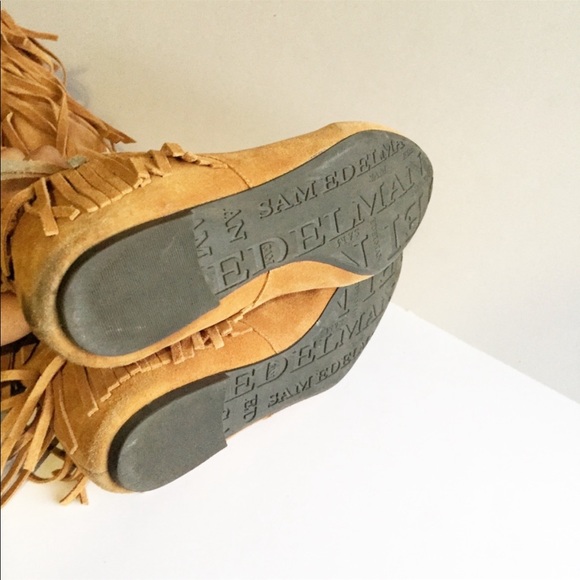 Beautiful Sam Edelman Chestnut Suede Moccasin Boots - Picture 6 of 8